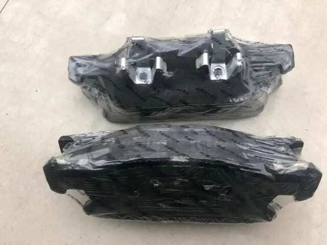 Auto parts   Front or  Rear Brake pads set  DISC BRAKE for Chinese CHANGAN CS95 2WD/4WD