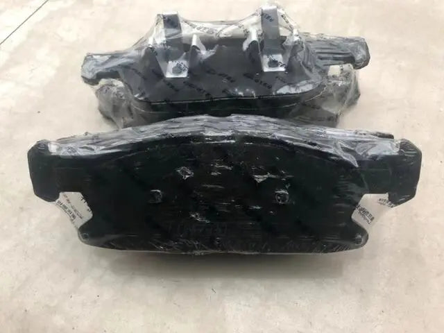 Auto parts   Front or  Rear Brake pads set  DISC BRAKE for Chinese CHANGAN CS95 2WD/4WD